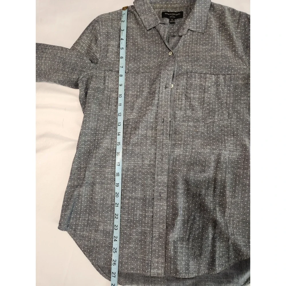 Banana Republic Soft Wash Mens Gray Dot Button Down Shirt‎ Size Small